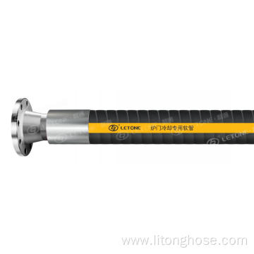 High pressure hose for oil and gas mixture